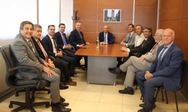 El vicegobernador puso en funciones a vocales del Tribunal de Cuentas