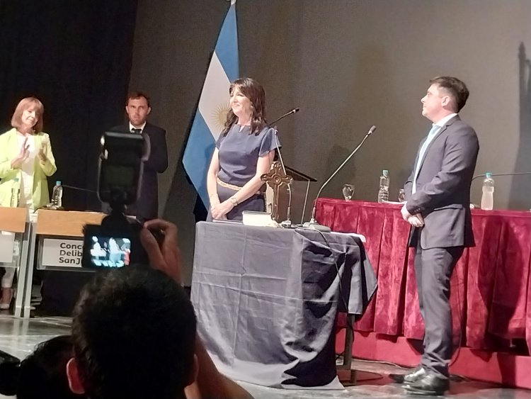 Asumió la  Intendente Dra. Susana Laciar en una  ceremonia colmada de emoción
