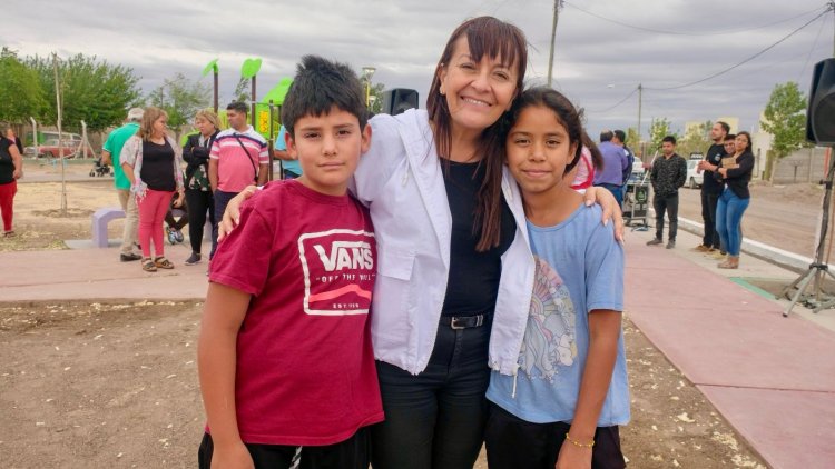 El Barrio El Pedregal estrena sus nuevas plazas   