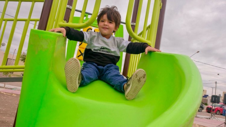 El Barrio El Pedregal estrena sus nuevas plazas   