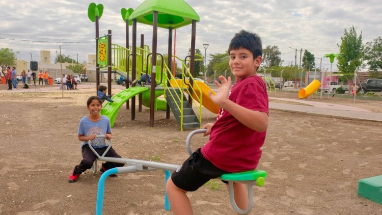 El Barrio El Pedregal estrena sus nuevas plazas   