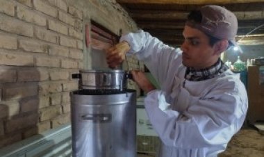 El Programa Apícola tuvo su primera cosecha de miel en una Comunidad Originaria