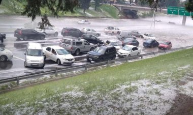 Alerta amarilla, naranja y roja por tormentas para 16 provincias