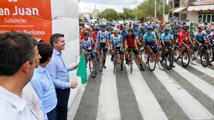 Orrego estuvo en el lanzamiento de la primera etapa del Giro del Sol
