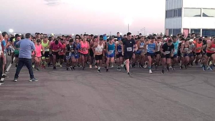 Se corrió la Maratón Nocturna Aniversario en Albardón
