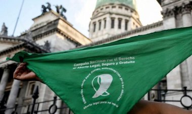 Diputados oficialistas presentaron un proyecto para derogar el aborto