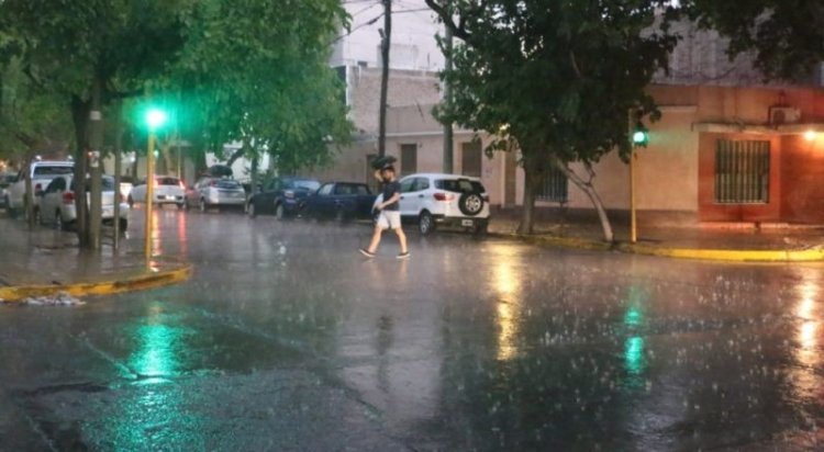 La sensación térmica hará sentir más el calor por la elevada humedad