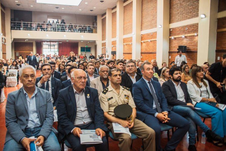 Apertura de Sesiones Ordinarias :Munisaga anunció un ambicioso plan de mejoras para el departamento