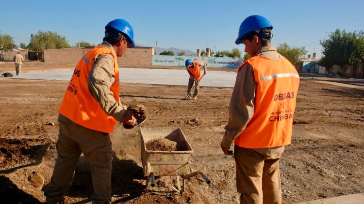 Tres históricos barrios de Chimbas contarán con playones mùltiples deportivos   