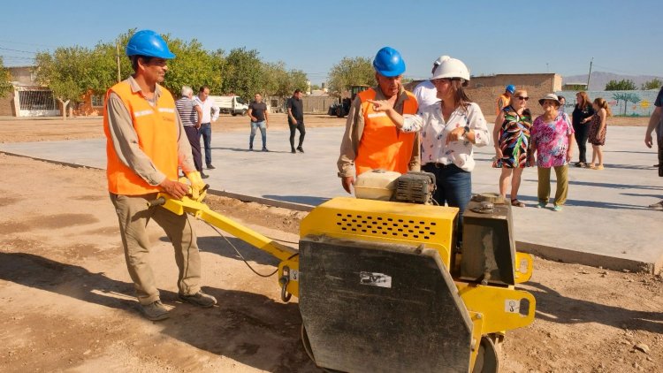 Tres históricos barrios de Chimbas contarán con playones mùltiples deportivos   