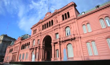 Milei anunció que dejará sin efecto el aumento de salarios para el Poder Ejecutivo