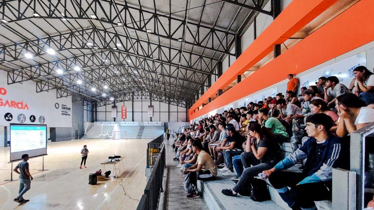 Más de un centenar de pocitanos rindieron para obtener la licencia de conducir