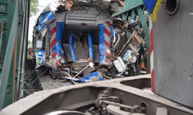 "Control, chocamos acá. Había un tren", dijo el maquinista del tren San Martín