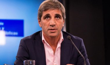 Caputo anunció que el superávit financiero superó los $17.000 millones en abril