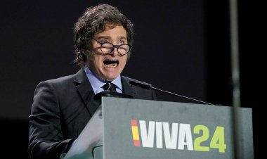Milei llamó “corrupta” a la mujer de Sánchez y desató una crisis con España