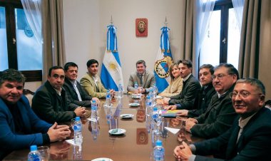 Entregarán becas a estudiantes de 6 departamentos mineros de San Juan