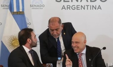 Ley de Bases y paquete fiscal: el oficialismo consiguió las firmas