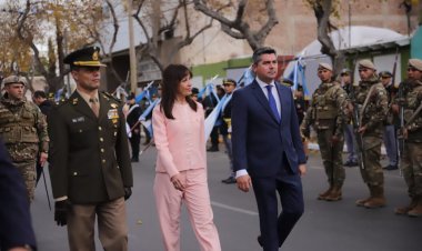 Celebración del Aniversario 462 de San Juan en la Plaza Juan Jufre