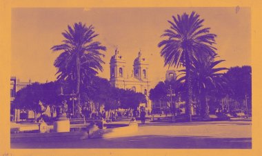 La Ciudad invita a un viaje al pasado en la Plaza 25