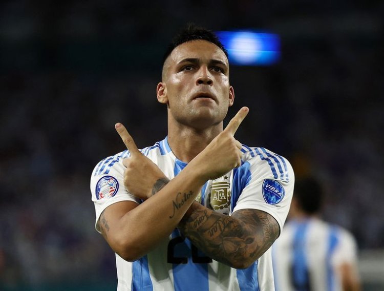 Argentina, imparable clasificó primera