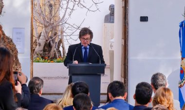 El presidente Milei lanzó desde San Juan el Plan Nacional de Alfabetización