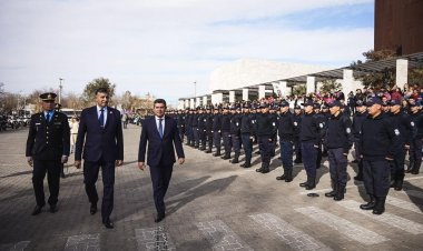 El gobernador Orrego participó del acto de juramento de los nuevos agentes de la Policía