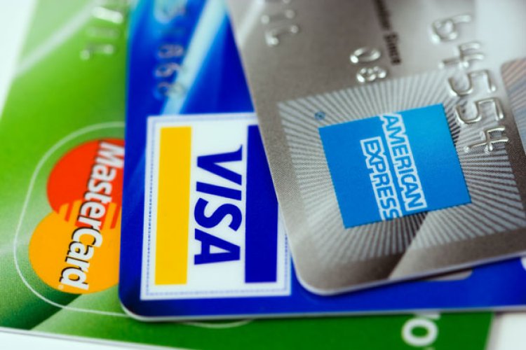 El 93% de los argentinos tiene deudas y el 54% son con tarjeta de crédito