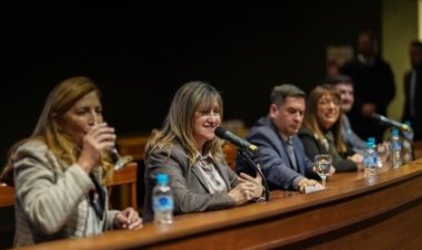 Se amplió el programa “Transformar la secundaria” con más escuelas