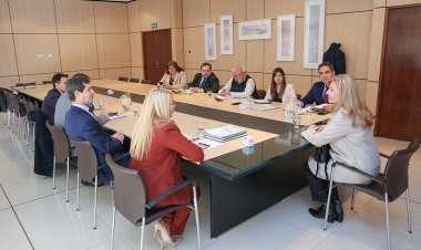 Entrevistaron a las candidatas para el cargo de Asesor Oficial