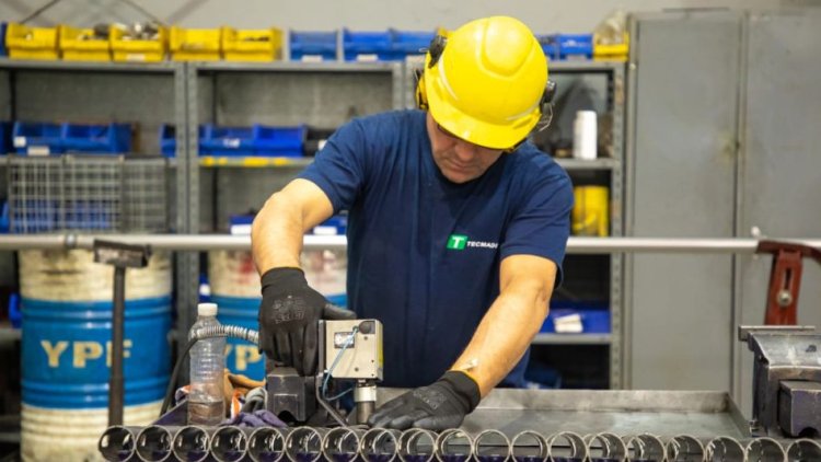 Cerraron casi 10 mil empresas desde noviembre de 2023