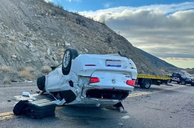 Un Sanjuanino grave tras volcar en un auto en Mendoza