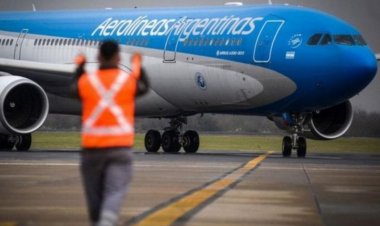 Aerolíneas Argentinas y los gremios firmaron un preacuerdo
