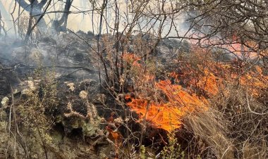 Así se ve el avance del incendio en Capilla del Monte