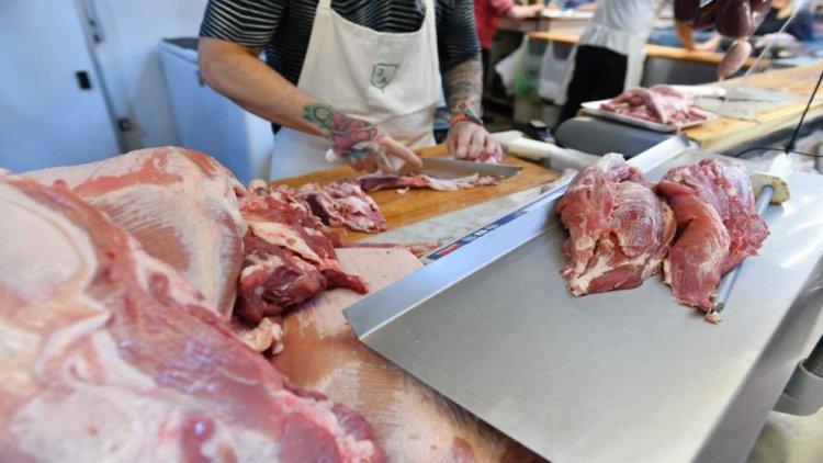 El consumo de carne se desplomó en agosto a un piso sin precedentes