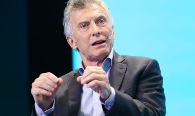 Macri se reunió con Santiago Caputo en la previa a la sesión