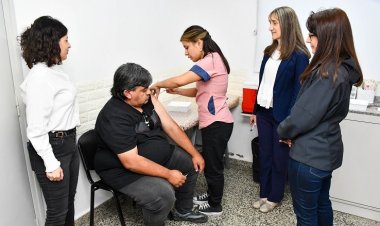 Comenzó la vacunación contra el Dengue