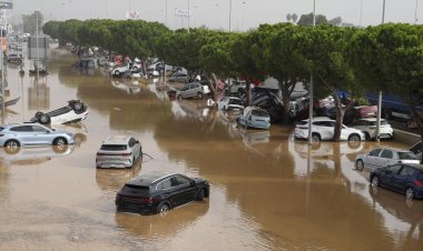 España: inundaciones en Valencia dejan al menos 62 muertos