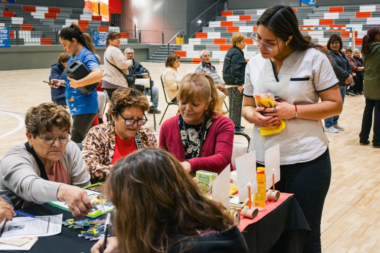 Un centenar de Personas Mayores concurrieron al Circuito Saludable organizado por Pocito
