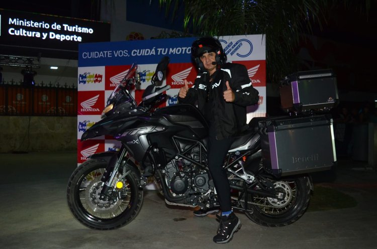 Fiesta temática Moto Turista en Cepas Sanjuaninas