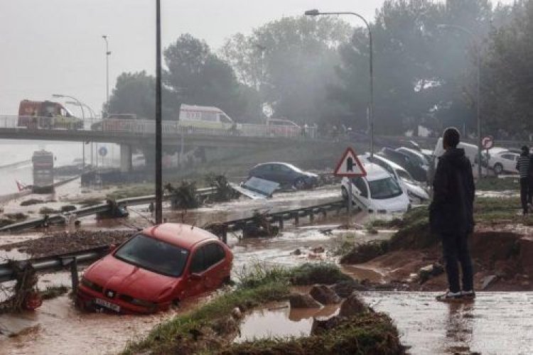 España decretó tres días de luto en conmemoración por los muertos que ocasionó la DANA