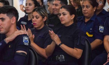 Capacitan a la Policía en turismo para mejorar la atención a los visitantes