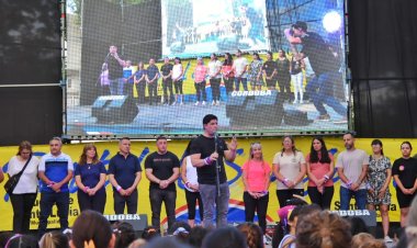 Santa Lucía vivió una jornada a pura energía con el Zumbathon