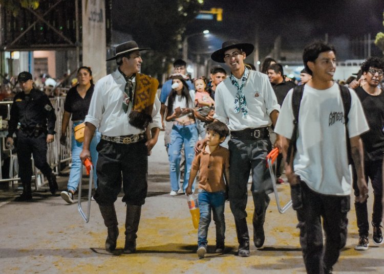 Gran inicio de la primera noche de la 63° edición de la Fiesta Nacional de la Tradición