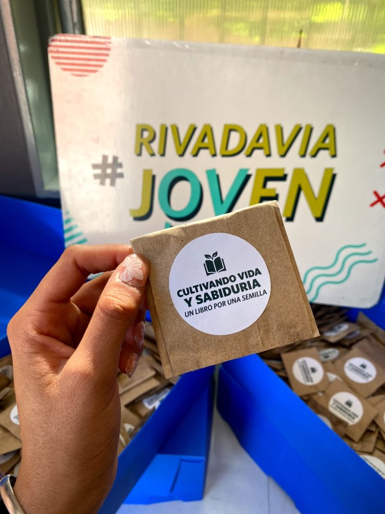 Rivadavia cultiva vida y sabiduría: Un libro por una semilla