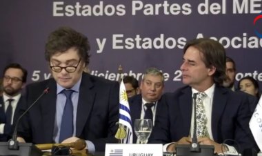 Javier Milei asumió la presidencia del Mercosur con un chiste particular