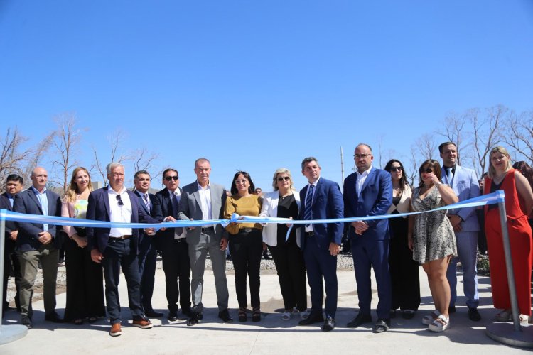 Orrego participó de la inauguración de una de las plantas de hormigón más moderna de Cuyo