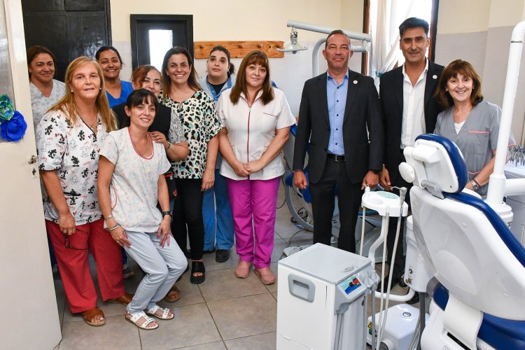 Salud adquirió 8 sillones odontológicos y demás aparatología para mejorar la atención odontológica