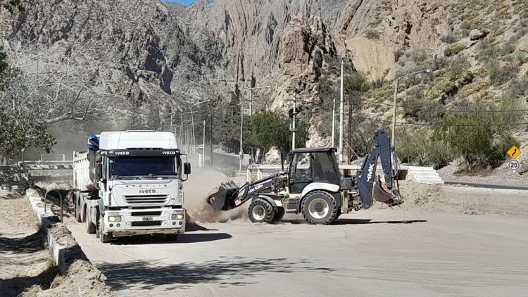 Gran operativo de limpieza en el Parque Quebrada de Zonda