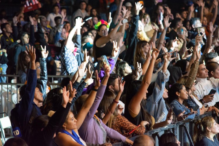 Una multitud vibró en el gran cierre de la Fiesta de Santa Bárbara