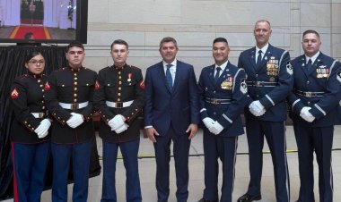 El gobernador de San Juan, Marcelo Orrego, presenció la asunción de Donlad Trump como presidente de EEUU